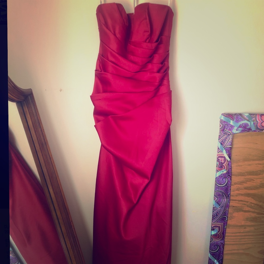 Apple Red Formal Floor-length Dress